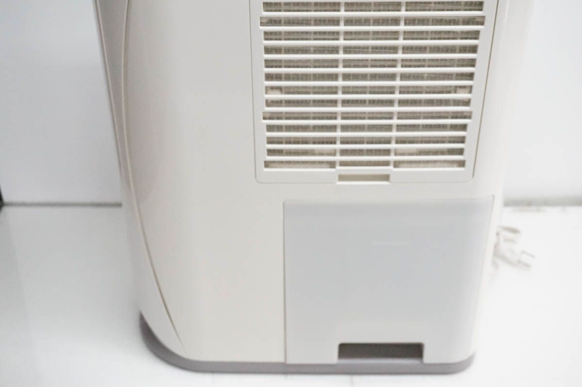 中古】コロナCORONA コンプレッサー方式除湿機 木造7畳～コンクリート