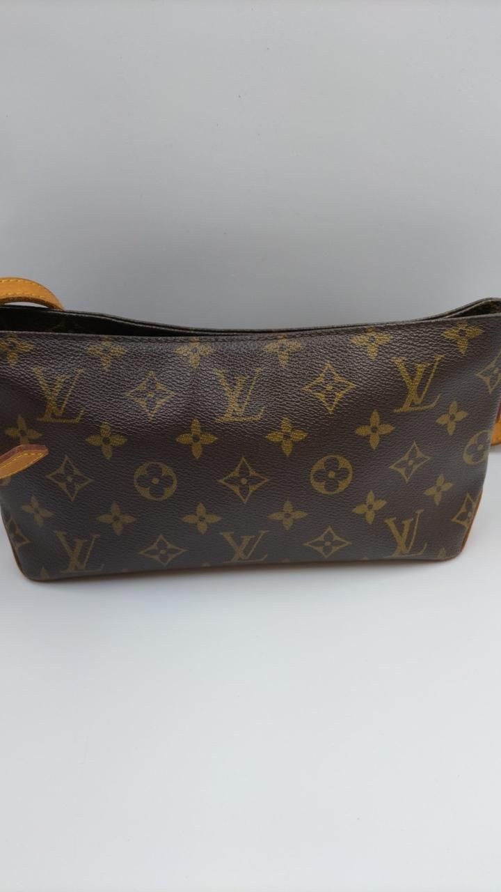 LOUIS VUITTON 型番：M51240 モノグラムトロター 61,743円