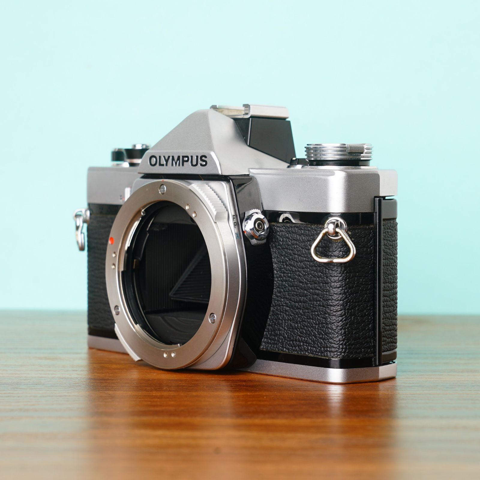 完動・美品・整備済】OLYMPUS OM-1 シルバー #024 - メルカリ