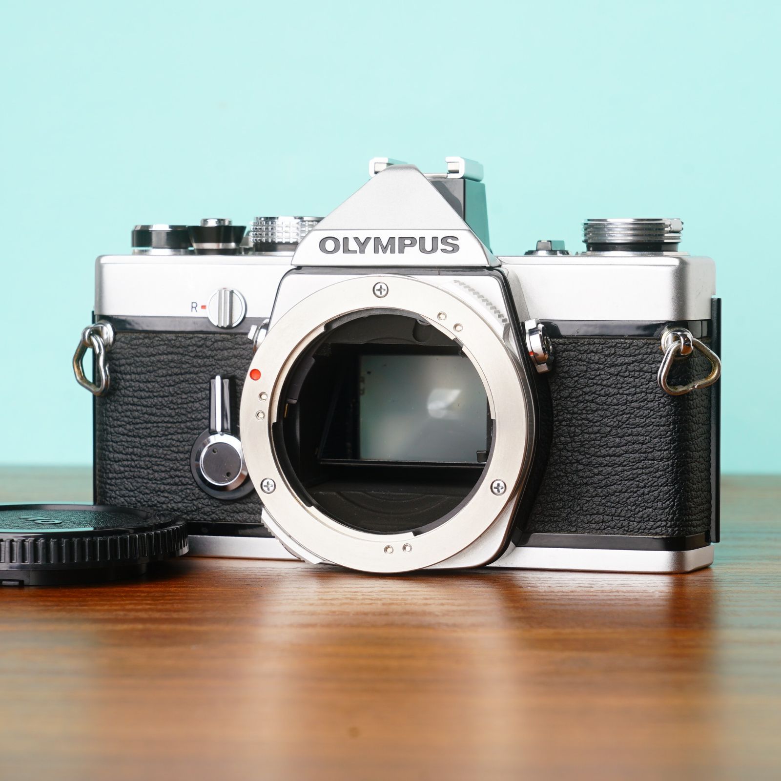 完動・美品・整備済】OLYMPUS OM-1 シルバー #024 - メルカリ