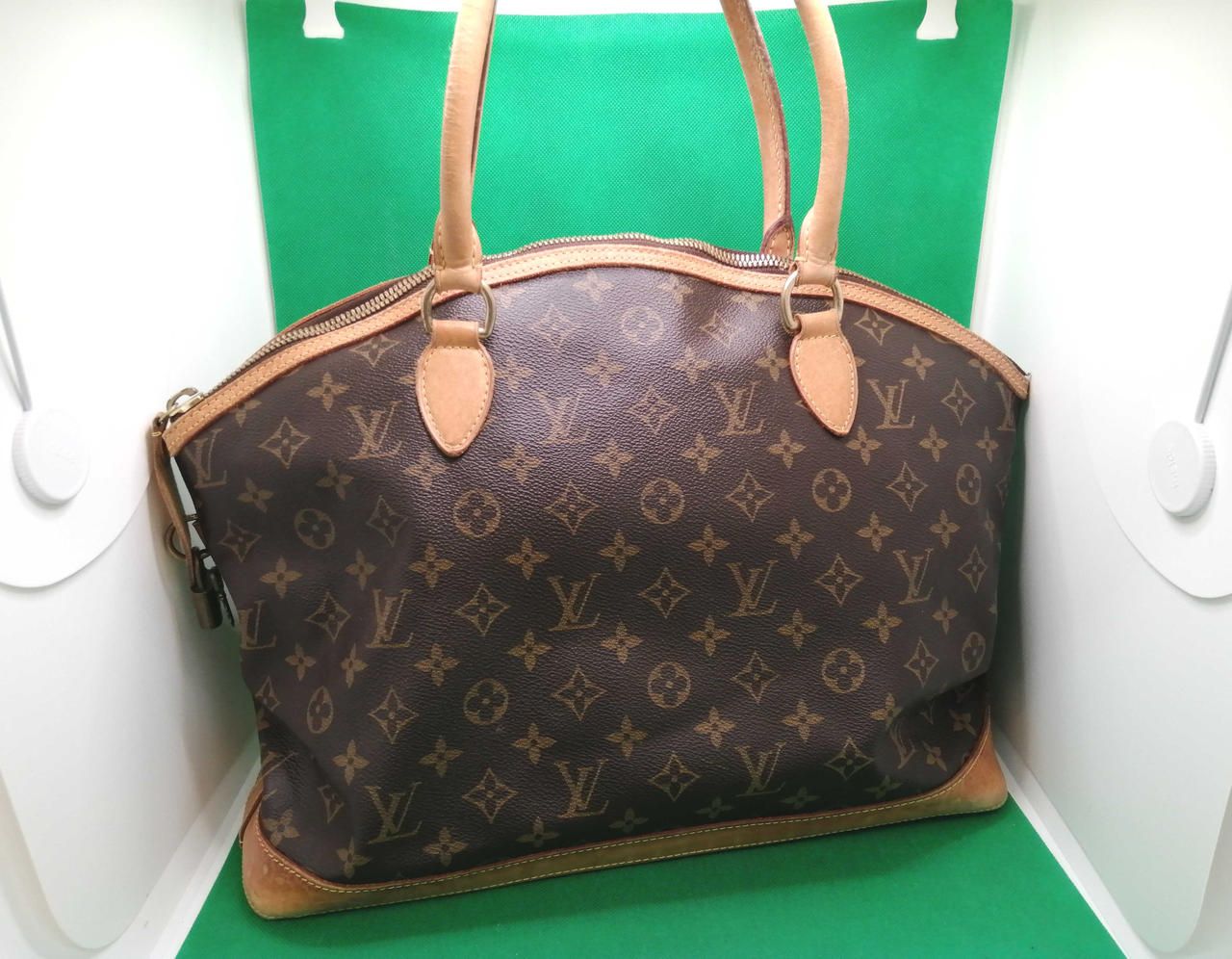 LOUIS VUITTON 型番：M40104 ロックイットオリゾンタル