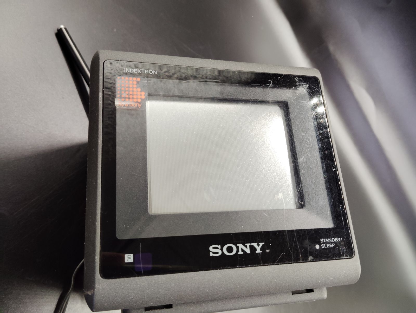 通電確認済】ソニー KV-4SV2 ポータブルカラーテレビ インデクストロン