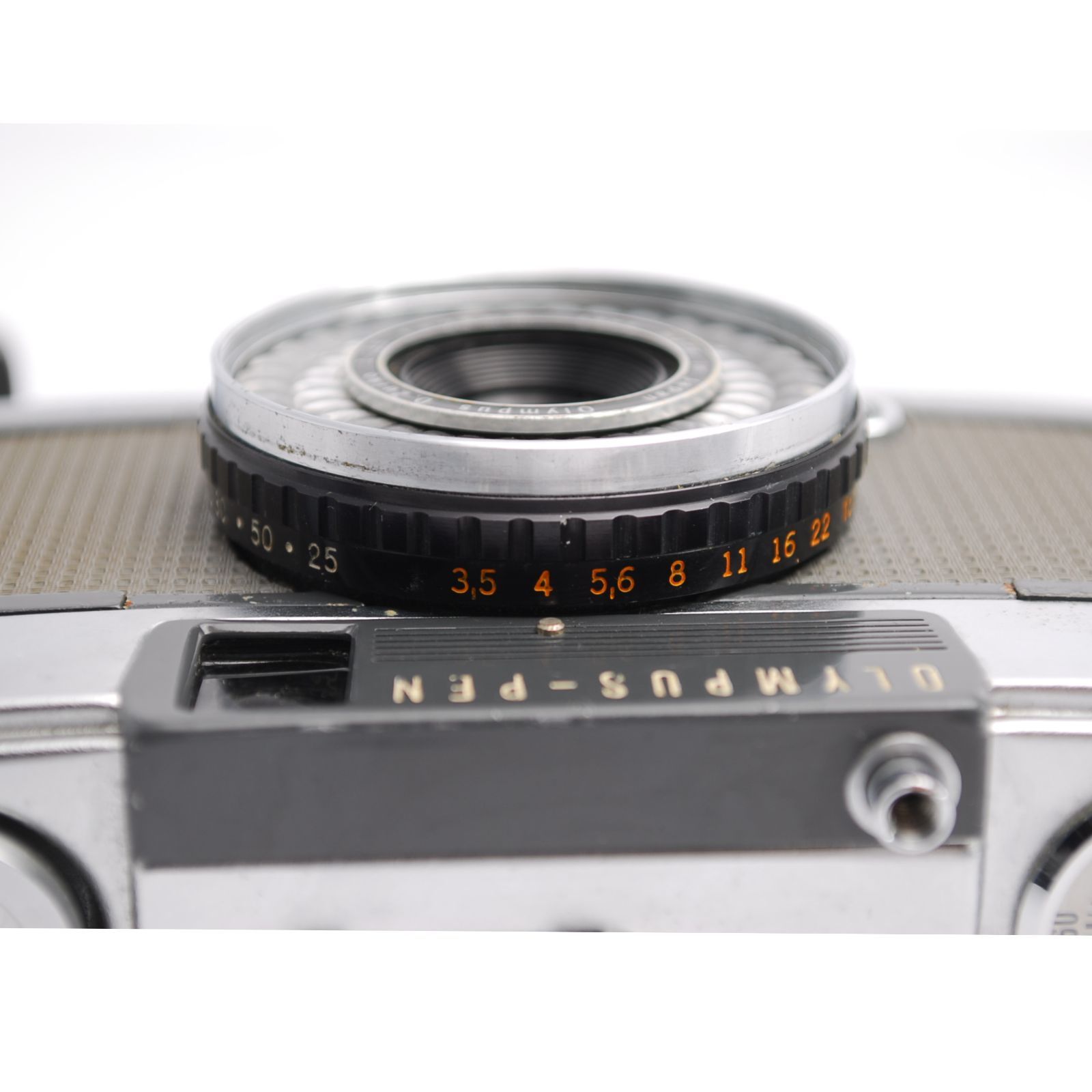 現状品 OLYMPUS オリンパス PEN EE-2 ハーフサイズ フィルムカメラ 赤