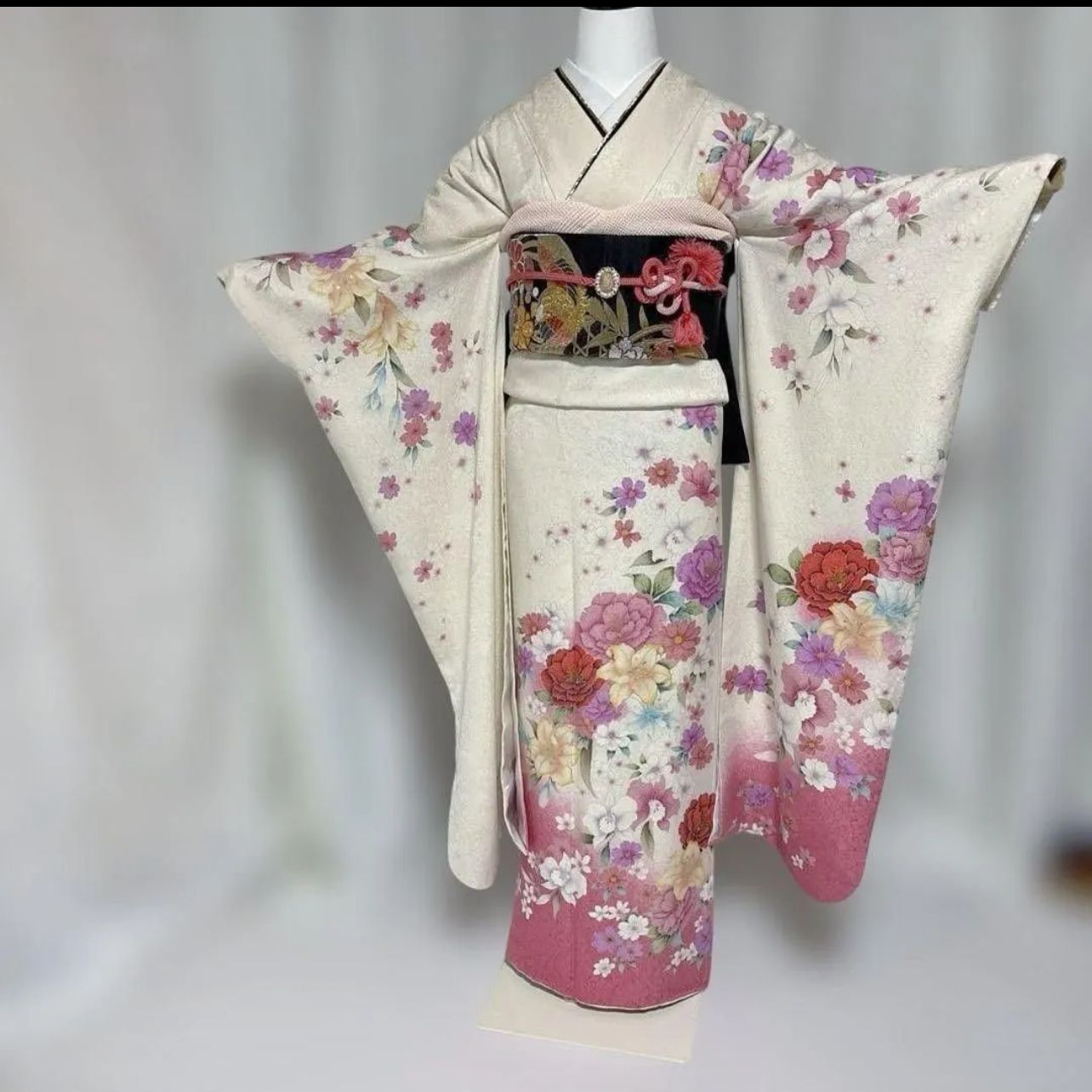 裄丈71 振袖 フルセット 白地 花柄 華やか 成人式 結婚式 正絹 トール