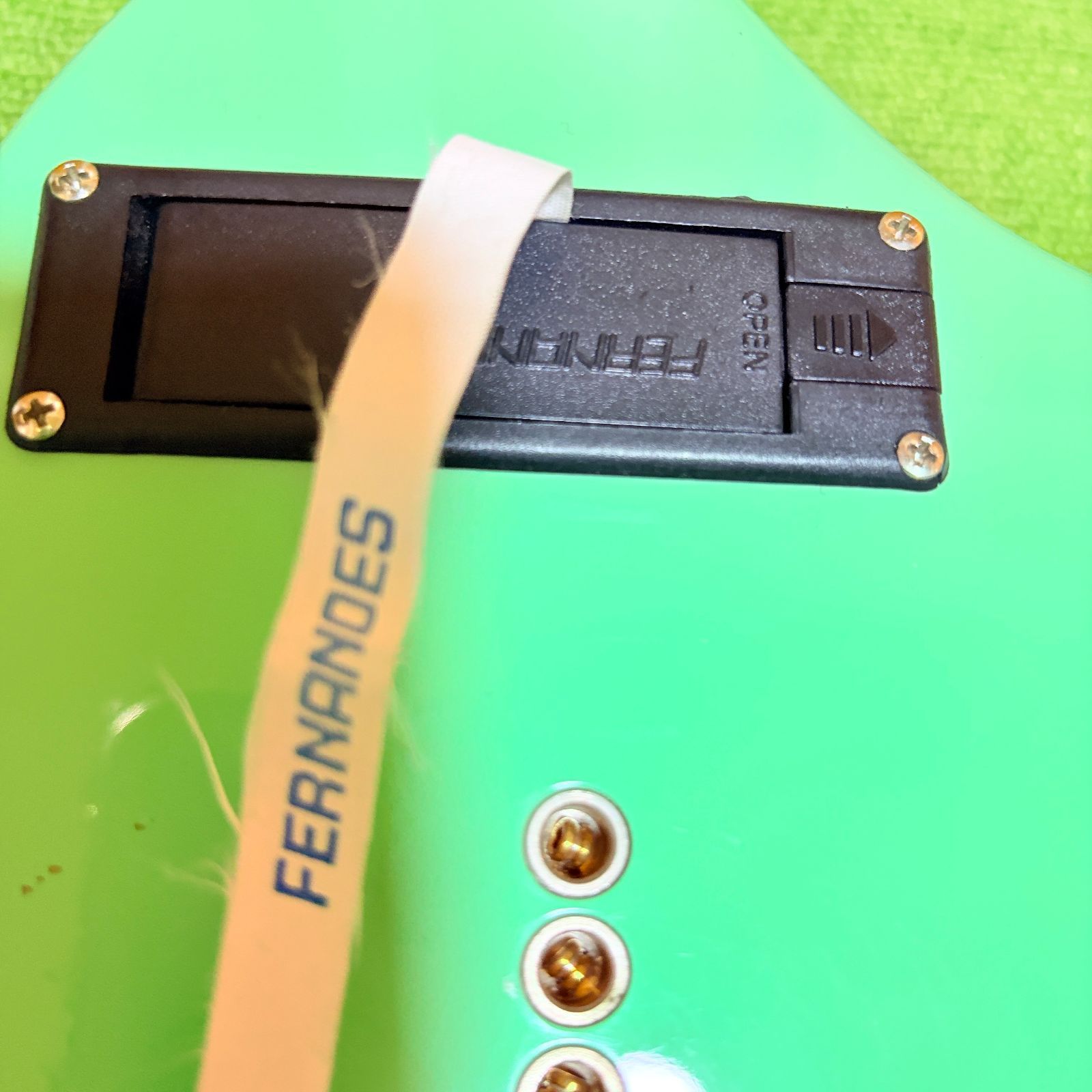 Fernandes ZO-3 ミントグリーン エレキギター 現状品 ケース付き