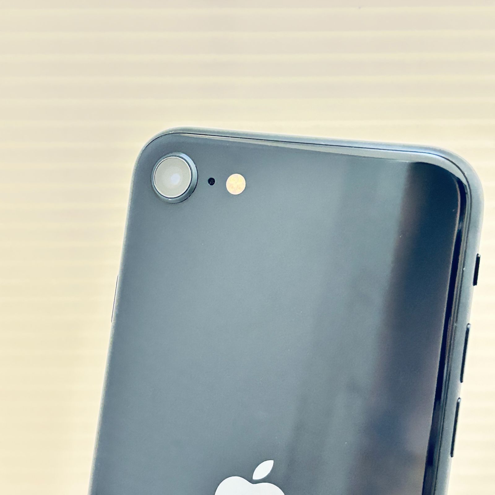 iPhone SE 第3世代 64GB ブラック バッテリー100% 350158421137813