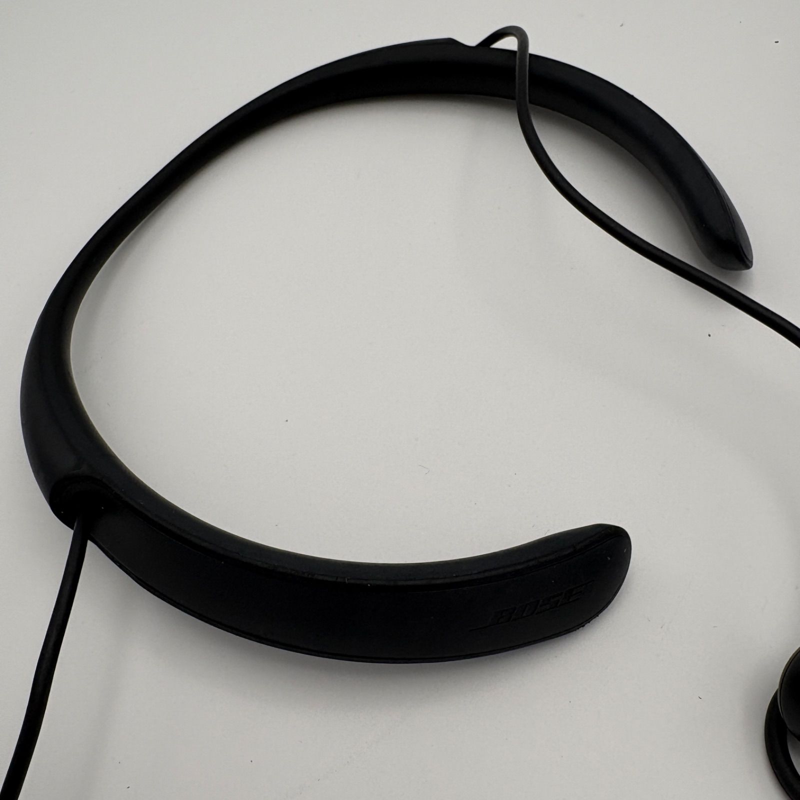 Bose ボーズ QuietControl 30 QC30 ワイヤレスイヤホン 収納ケース