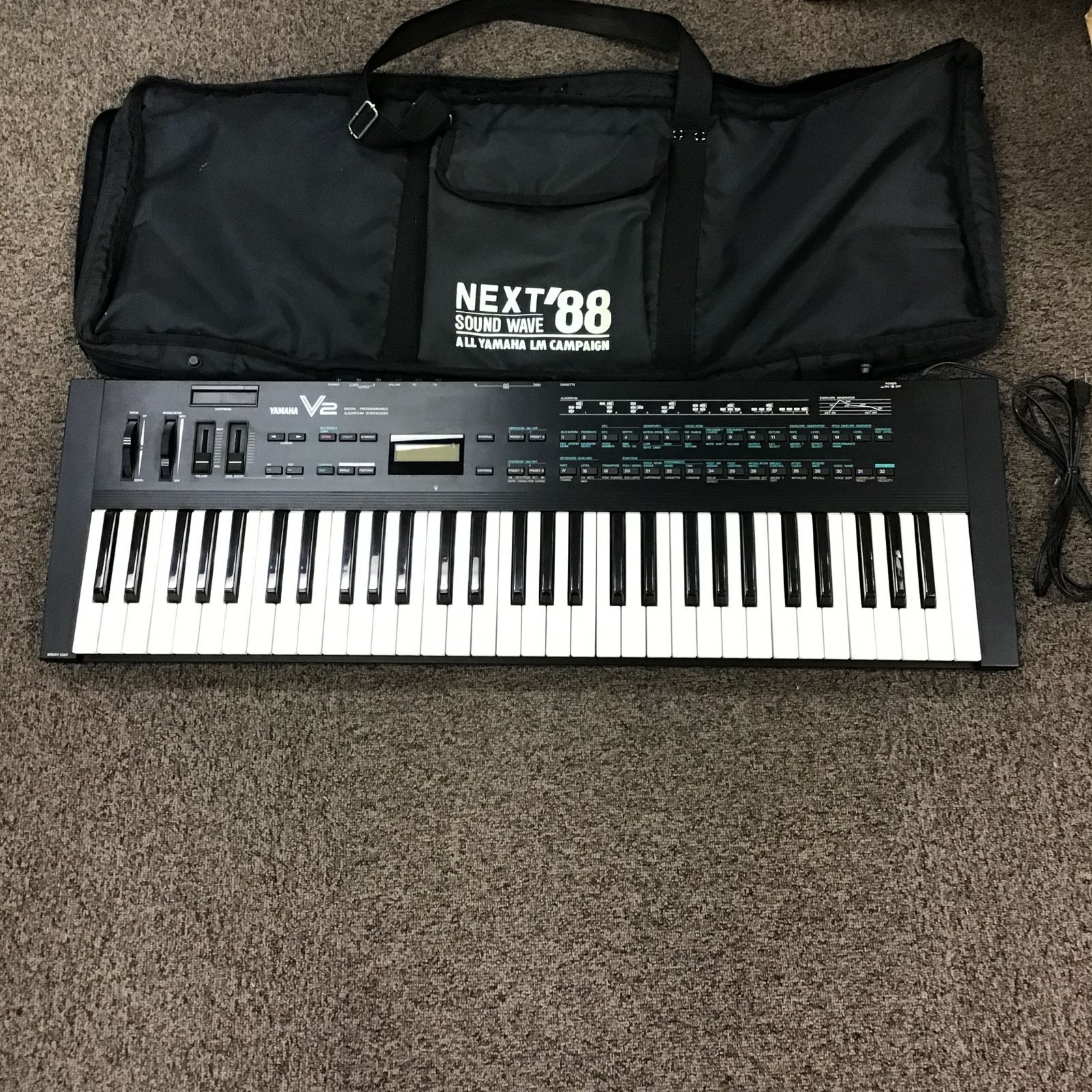 八戸63-9] ジャンク品 YAMAHA V2 シンセサイザー - メルカリ