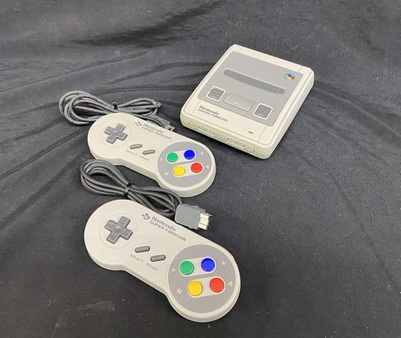 NINTENDO 型番：CLV-301 【名作21タイトル収録】SFCクラシック