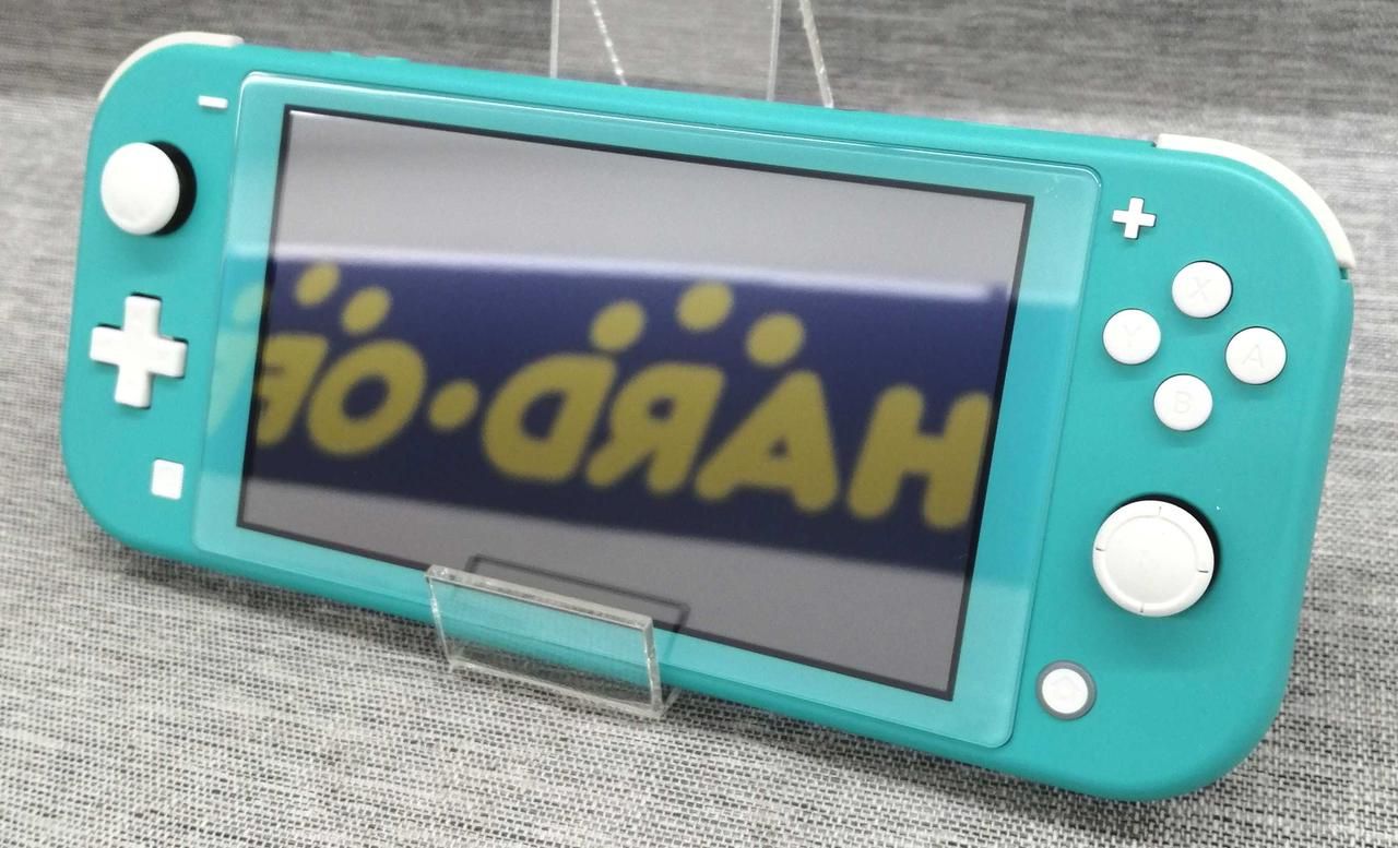 NINTENDO 型番：HDH-001 SWITCH LITE