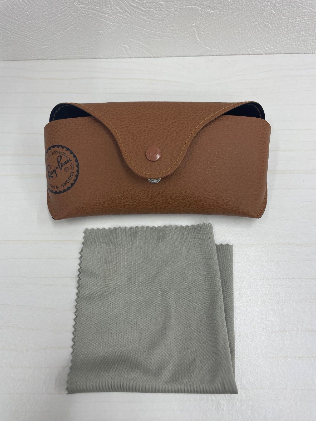 美品】Ray-Ban レイバン サングラス ケース付き Y106 - メルカリ