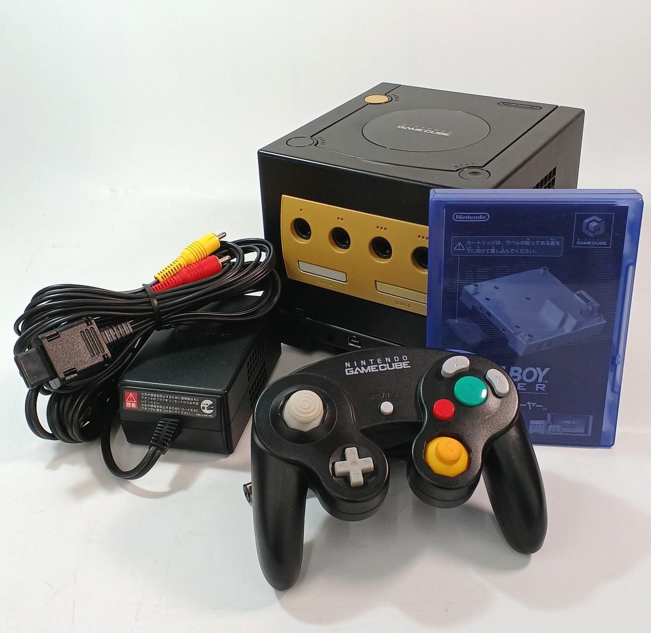 NINTENDO 型番：DOL-001/DOL-017 ゲームキューブ　プレーヤーセット 19,051円
