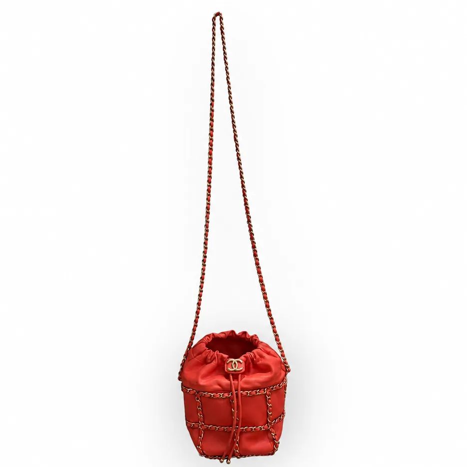 激レア❤CHANEL❤レッドラメ巾着ショルダーバッグゴールドチェーン 美品】CHANEL シャネル チェーンケージ ドローストリング バケット