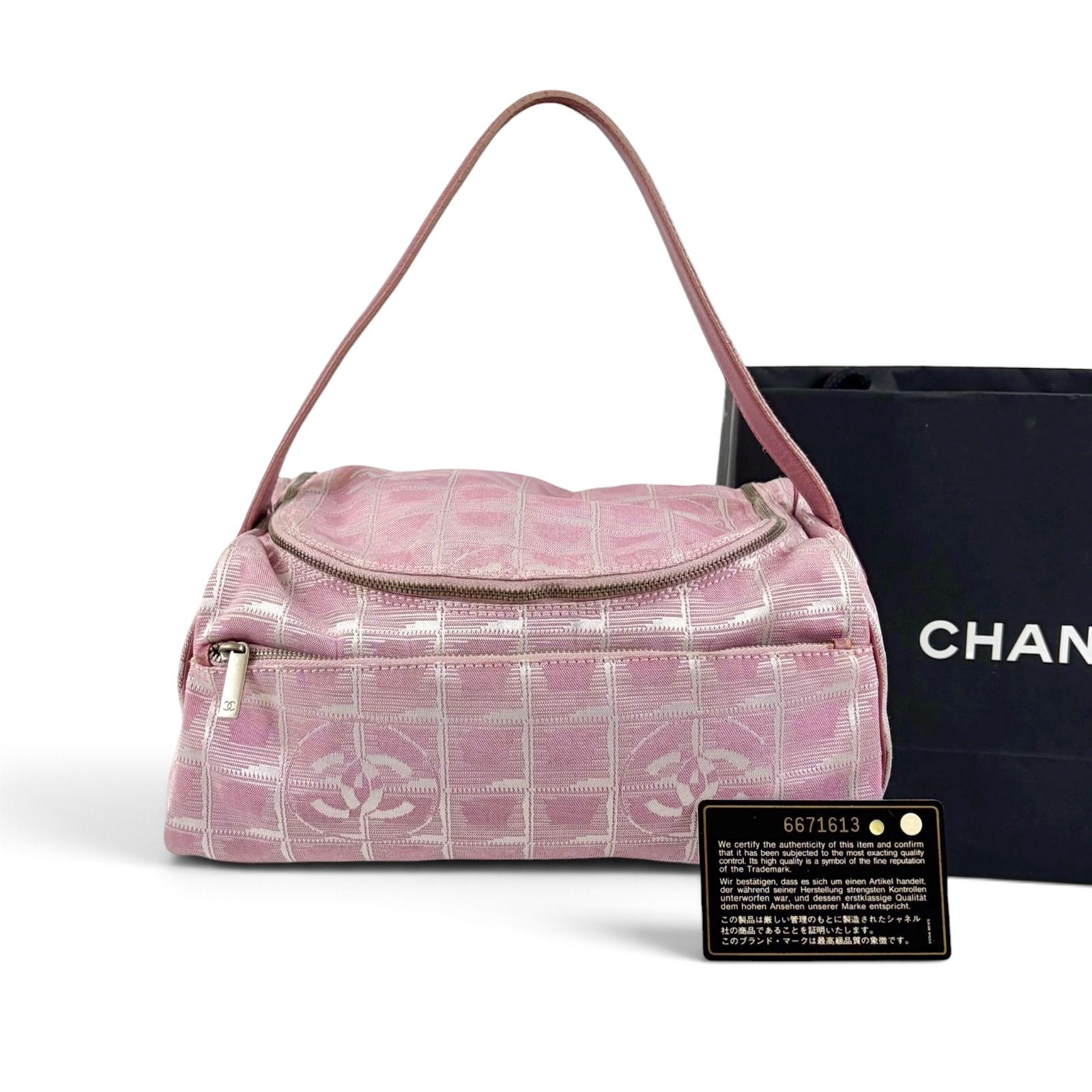 CHANEL New Travel Line Mini Hand Bag ニュートラベルライン　バニティバッグ　アクセサリーポーチ　ピンク　ナイロンキャンバス 18,352円