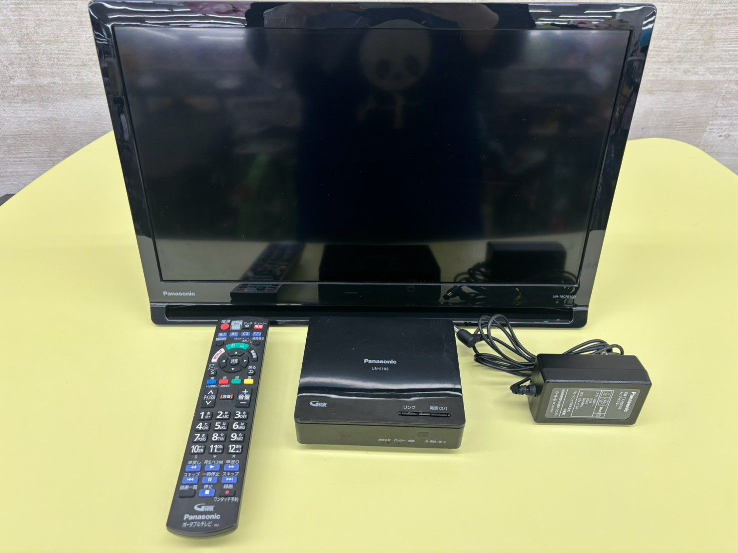 リユースのサカイ高崎 Panasonic ポータブルデジタルテレビ 20年製 UN