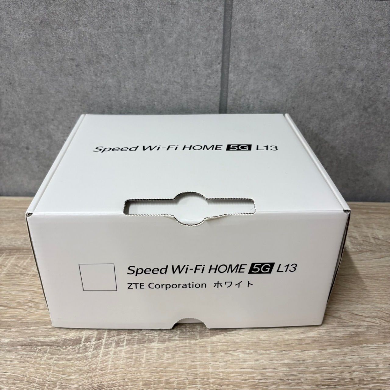 Speed Wi-Fi HOME 5G L13 ZTE ホワイト WiMAX ホームルーター 付属品