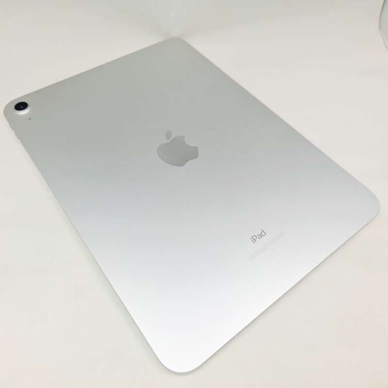 iPad（第10世代） Wi-Fi 64GB シルバー Bランク - メルカリ