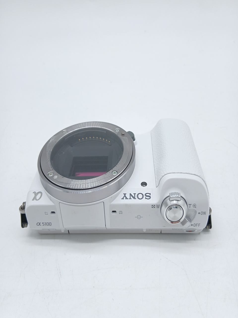 1383ショット！美品 ☆ SONY α5100 ボディ ホワイト ミラーレス一眼