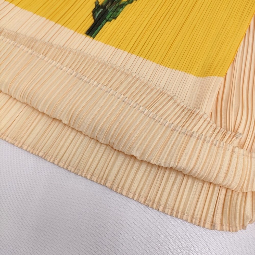 PLEATS PLEASE ISSEY MIYAKE カーネーション 転写 PP06-JG106 サイズ1