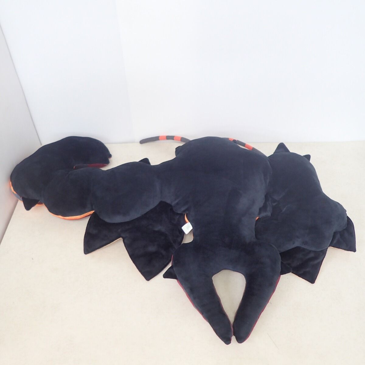 ポケモンセンター 腕まくらぬいぐるみ BUG OUT! マッシブーン 紙タグ無