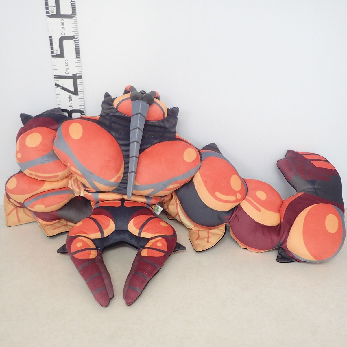 ポケモンセンター 腕まくらぬいぐるみ BUG OUT! マッシブーン 紙タグ無