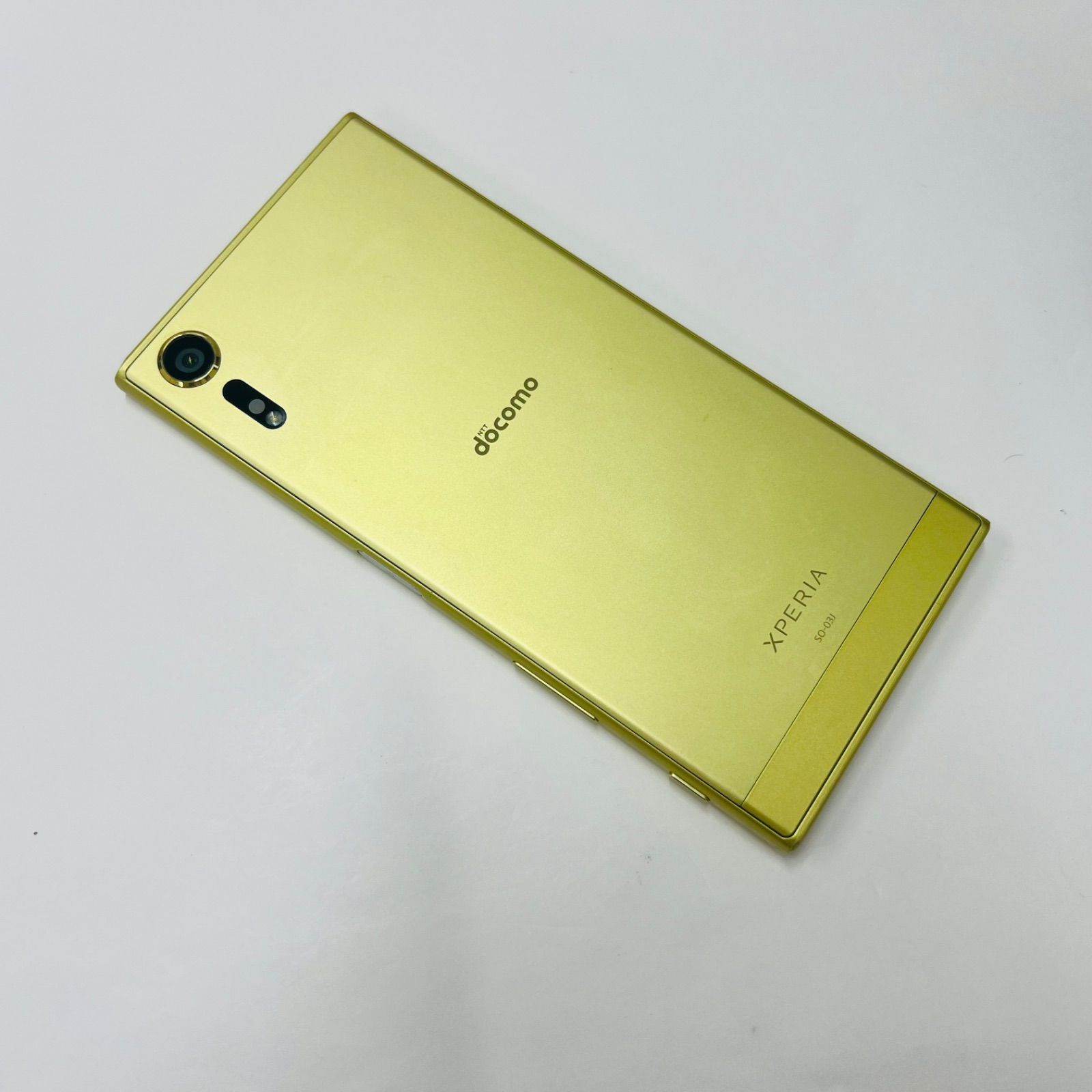 Xperia XZs SO-03J SIMフリー SONY やや傷や汚れあり - メルカリ