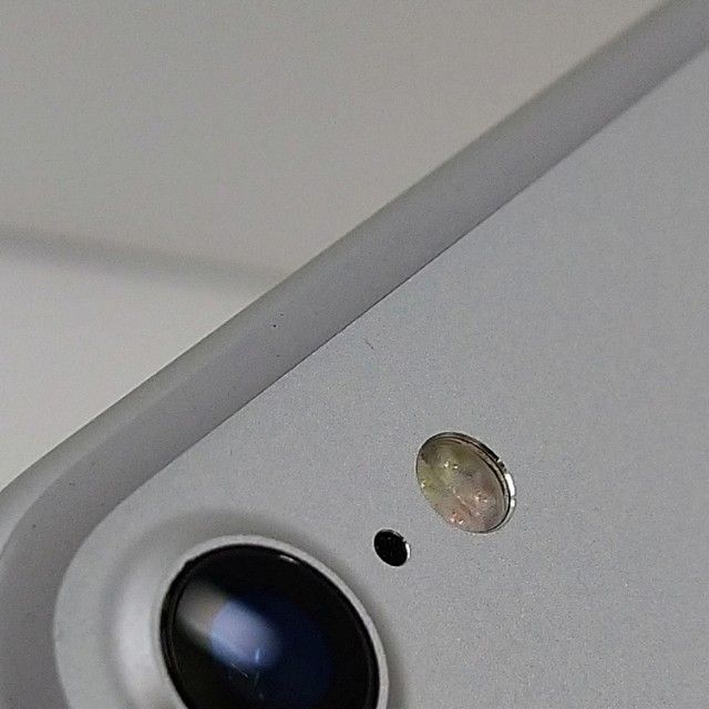 iPhone7 128GB ドコモ シルバー 送料無料 本体 c22774 - メルカリ