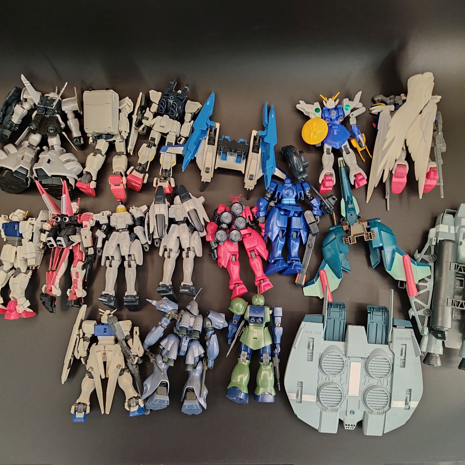 ガンプラ【未検品/ジャンク、パーツ取り用、キズ、ほこり、欠品多数