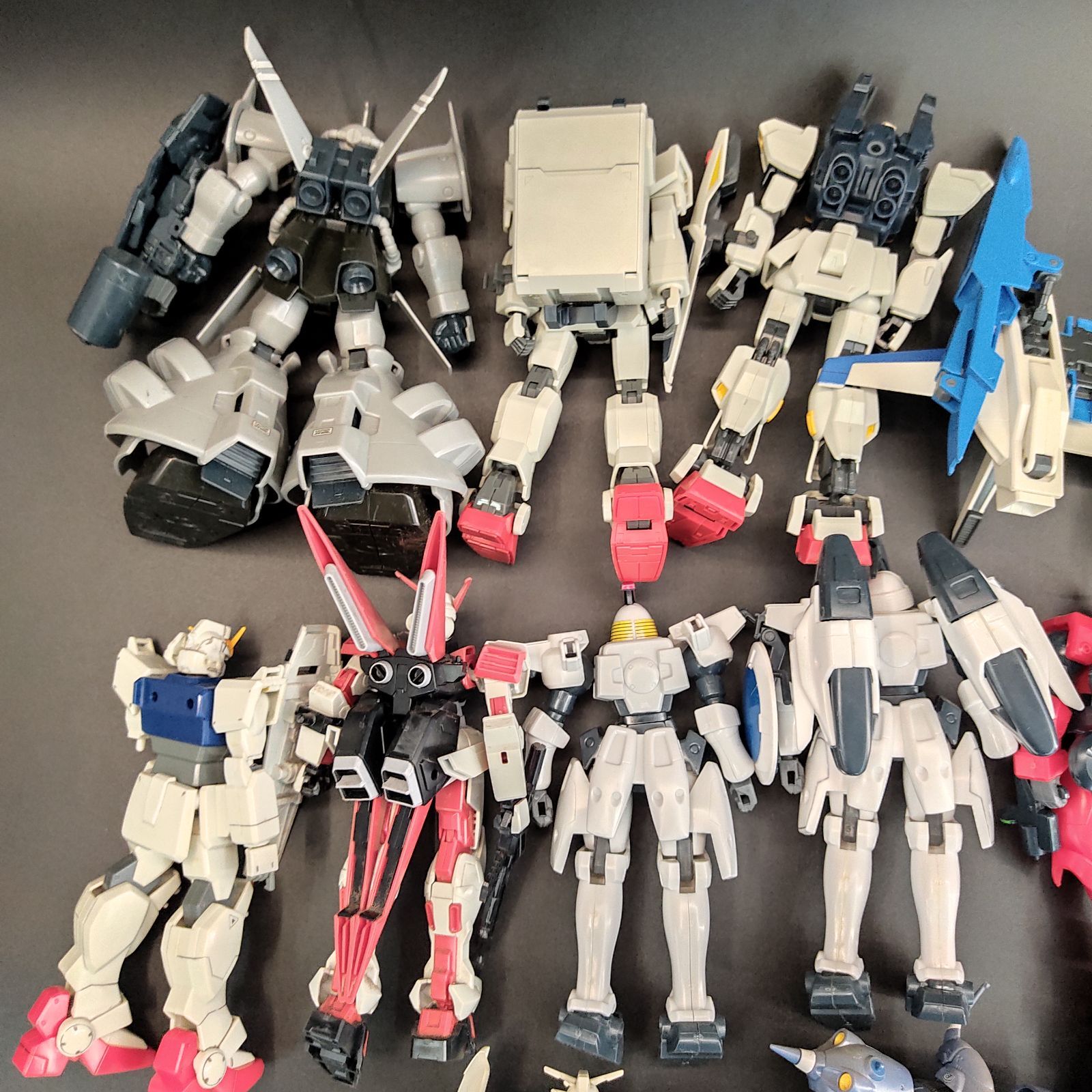ガンプラ【未検品/ジャンク、パーツ取り用、キズ、ほこり、欠品多数