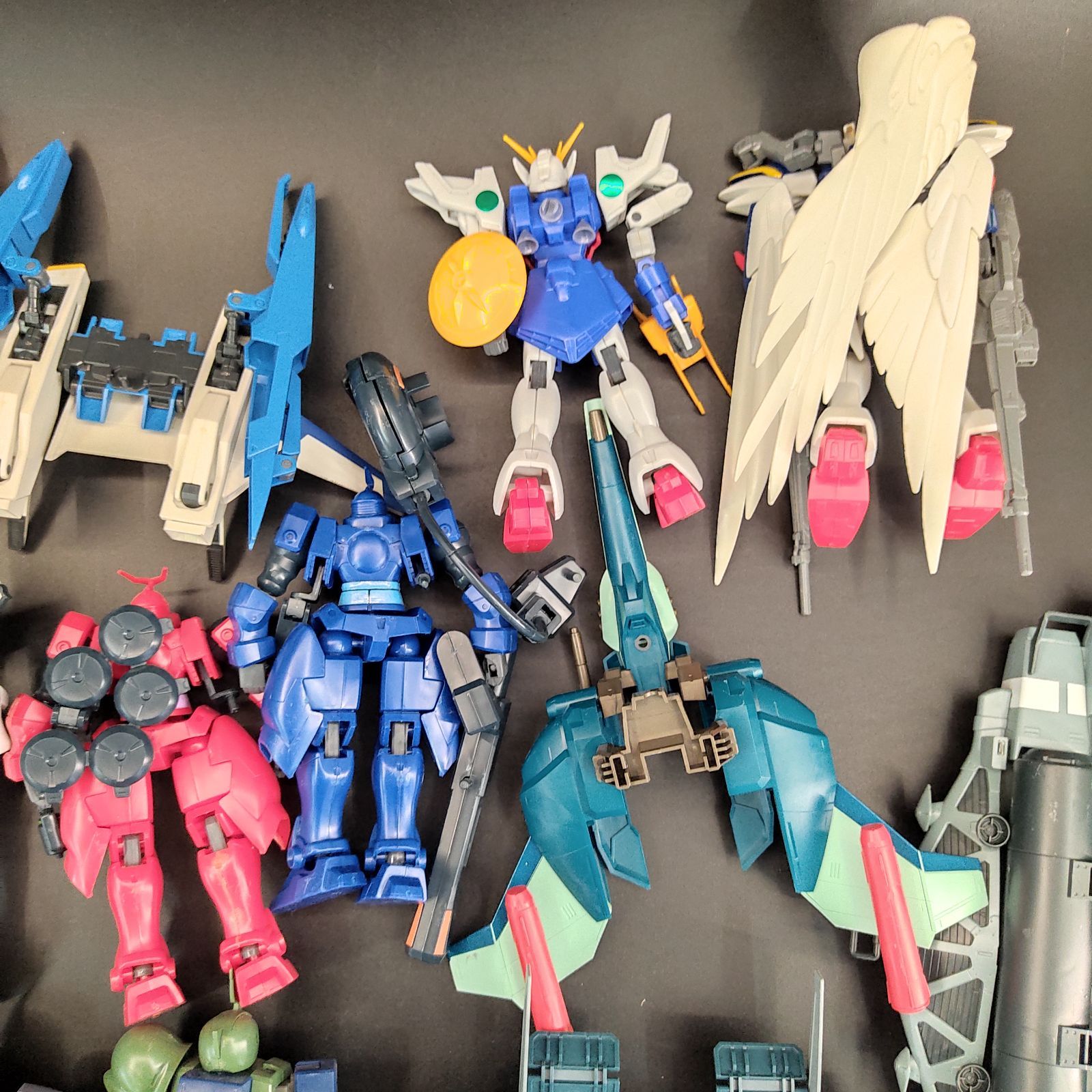 ガンプラ【未検品/ジャンク、パーツ取り用、キズ、ほこり、欠品多数