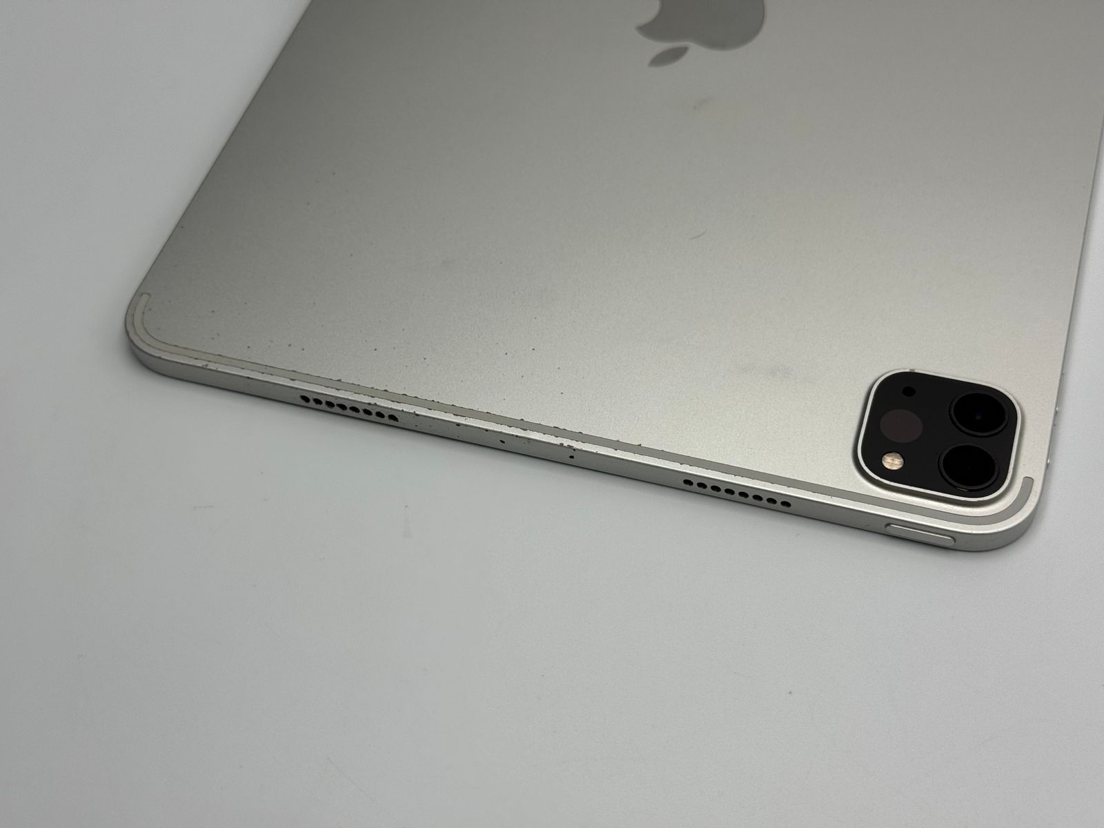iPad Pro 11-inch 第4世代 128GB シルバー - メルカリ