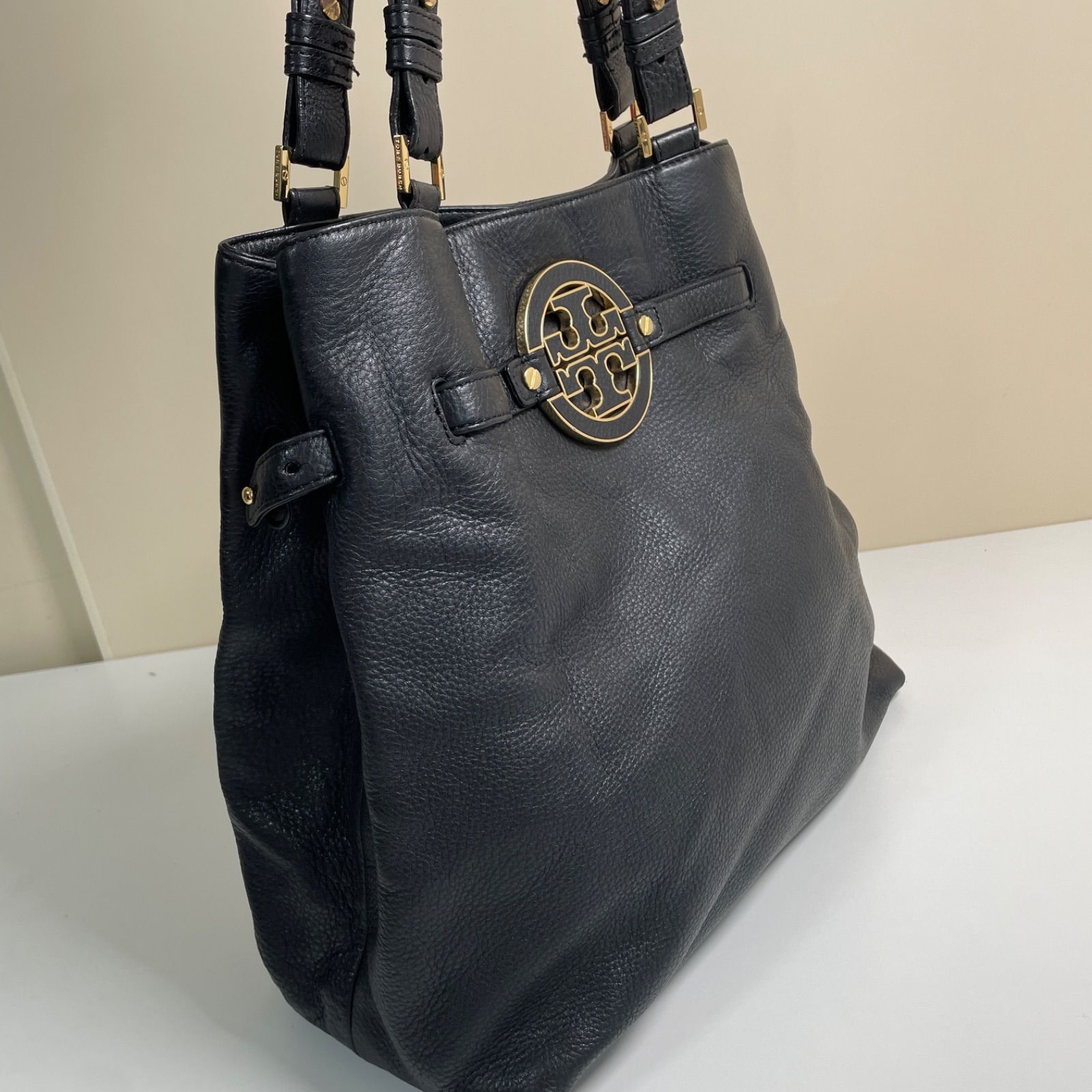 Tory Burch トリーバーチ トートバッグ ブラック ゴールド金具 - メルカリ
