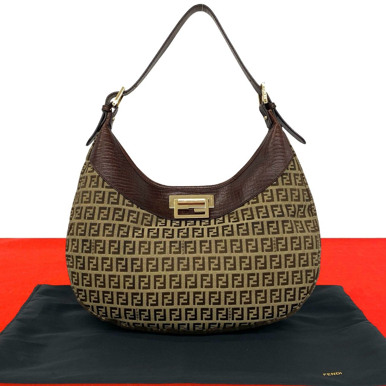極 美品 FENDI フェンディ ヴィンテージ ズッキーノ FF ロゴ 柄 レザー