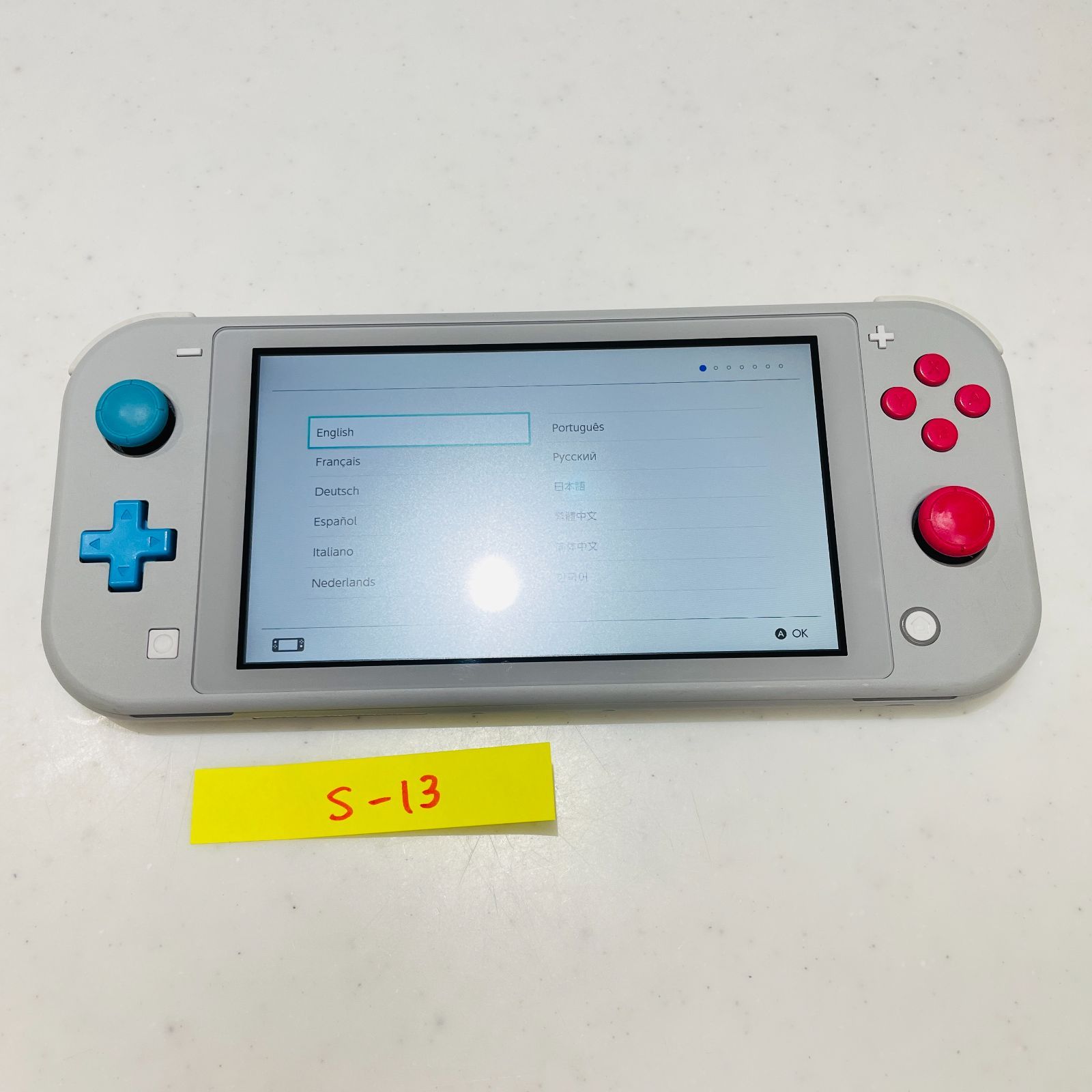 目立った傷なし】Nintendo Switch Lite ザシアン・ザマゼンタ 本体のみ