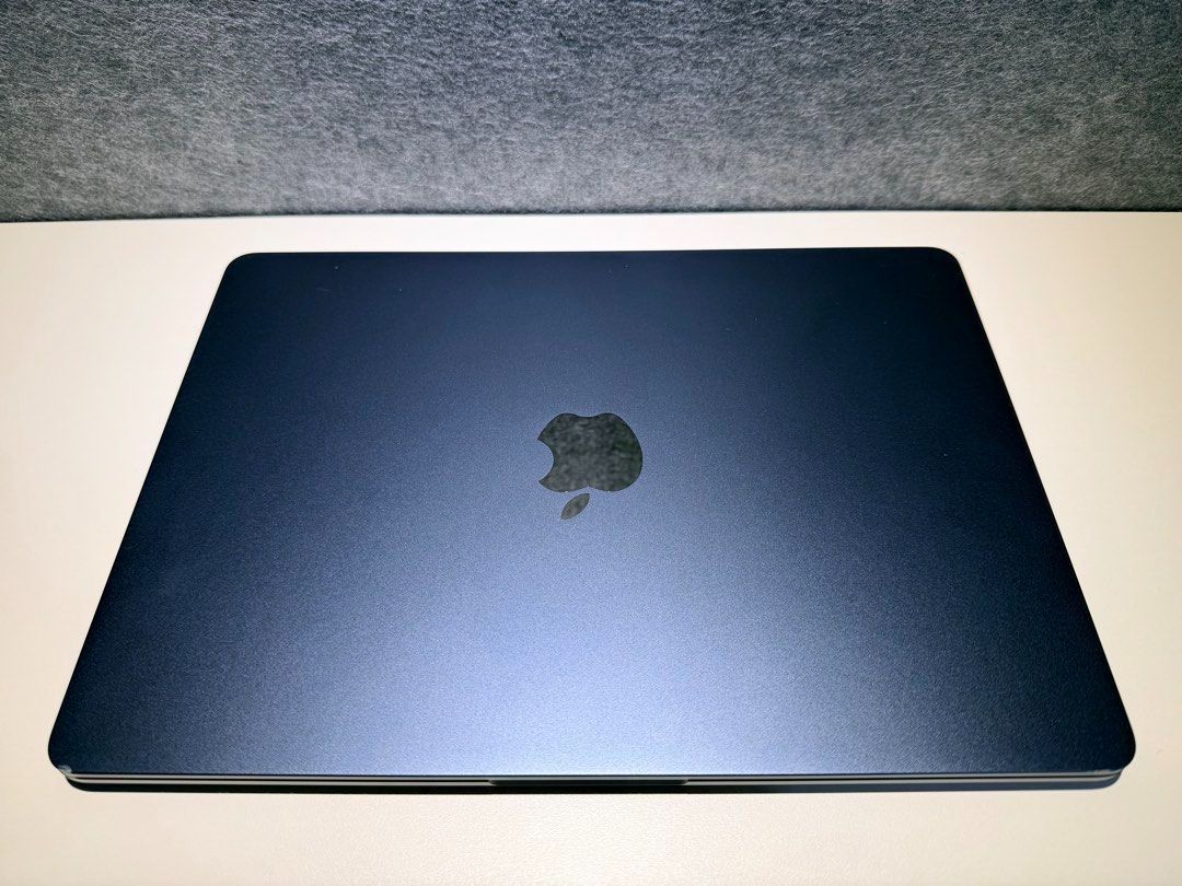 MacBook Air 13.6インチ M2 16GB 256GB ミッドナイト JIS配列 中古