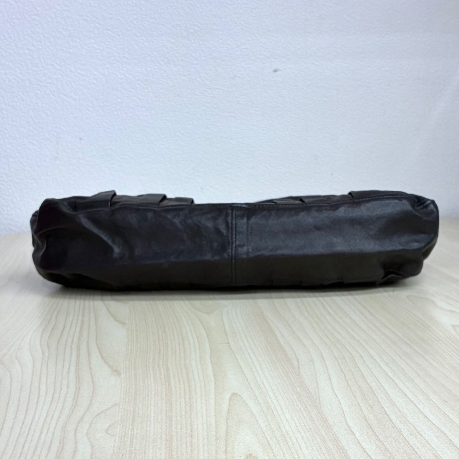 ANNE VALERIE HASH ミニクラッチバッグ 美品 アンヴァレリーアッシュ ANNE VALERIE HASH】⚫︎ レア 希少！ 安全