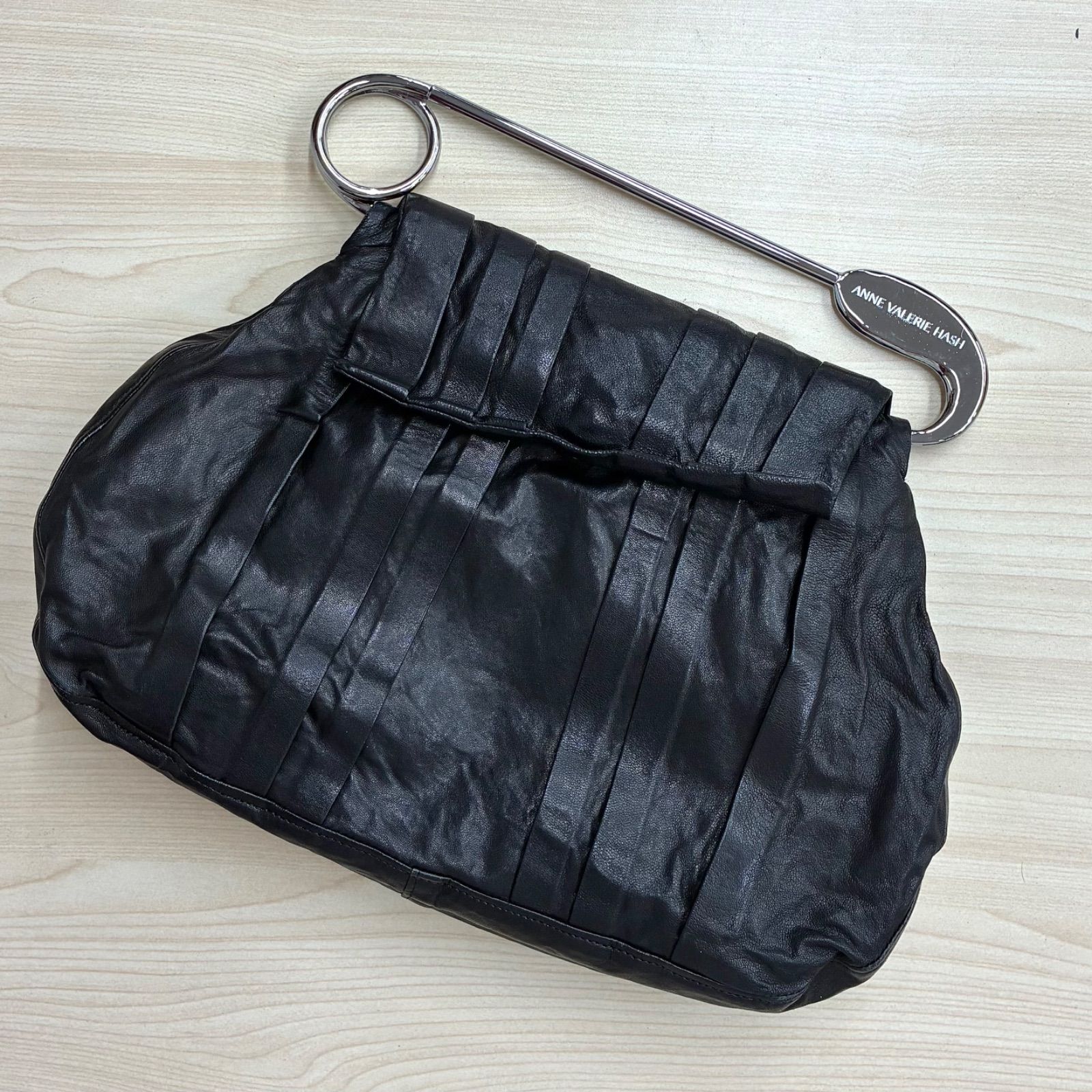 ANNE VALERIE HASH ミニクラッチバッグ 美品 アンヴァレリーアッシュ ANNE VALERIE HASH】⚫︎ レア 希少！ 安全