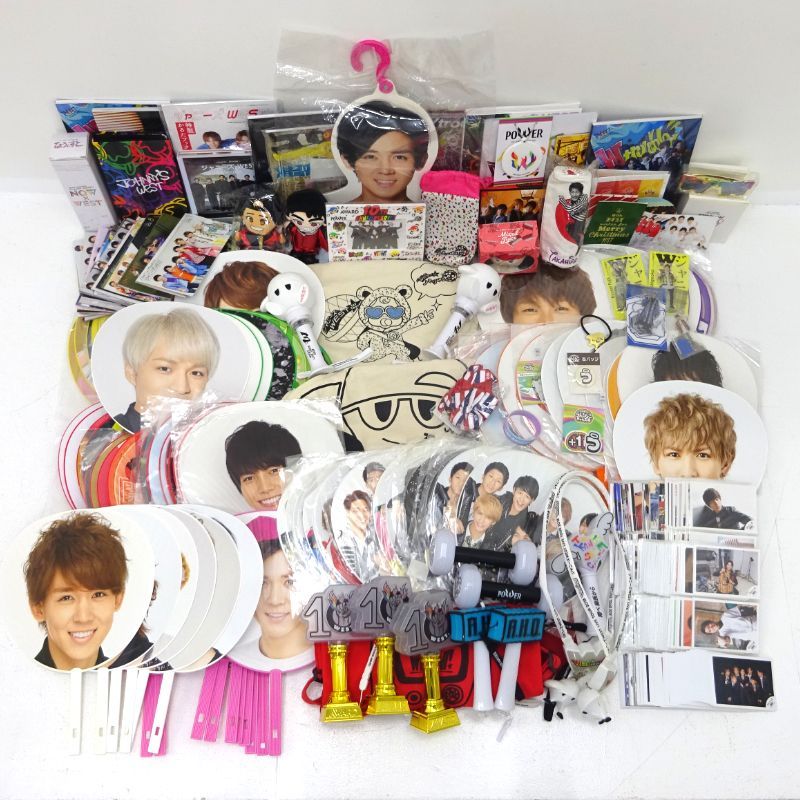 三重店】ジャニーズWEST グッズ まとめ売りセット (ウエスト/重岡大毅