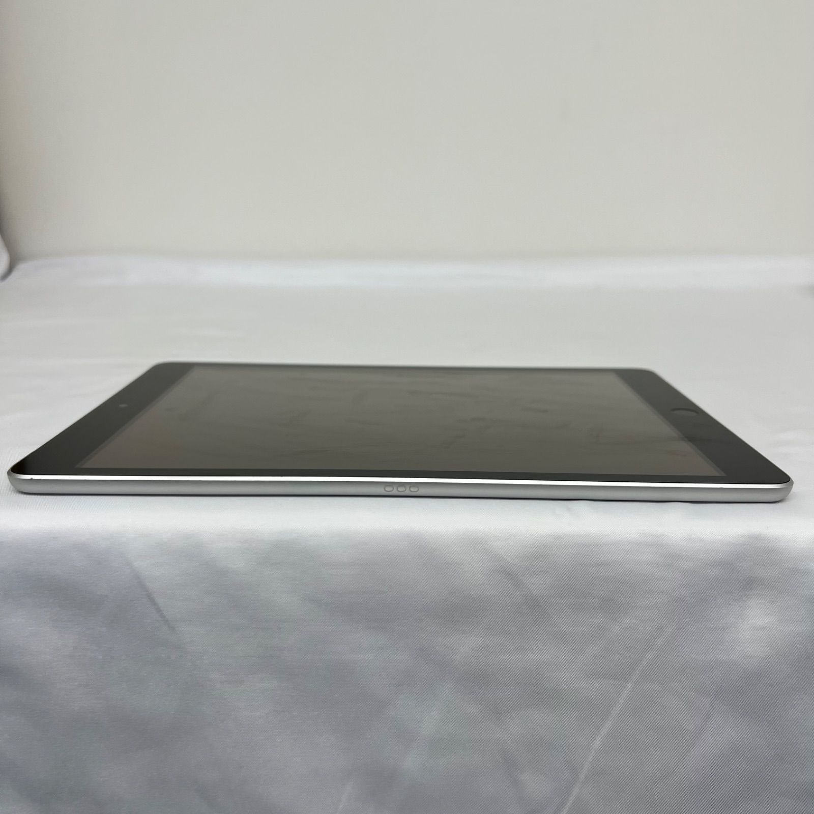 Apple iPad 第9世代 64GB シルバー - メルカリ
