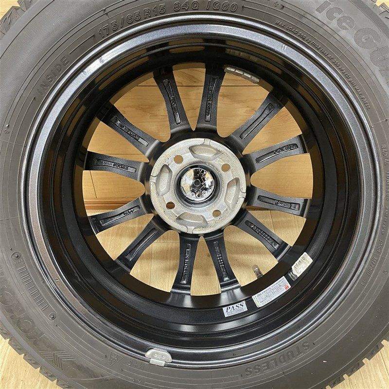 175/65R15 ヨコハマ iG60 ☆ ヤリス アクア スイフト スペイド 等