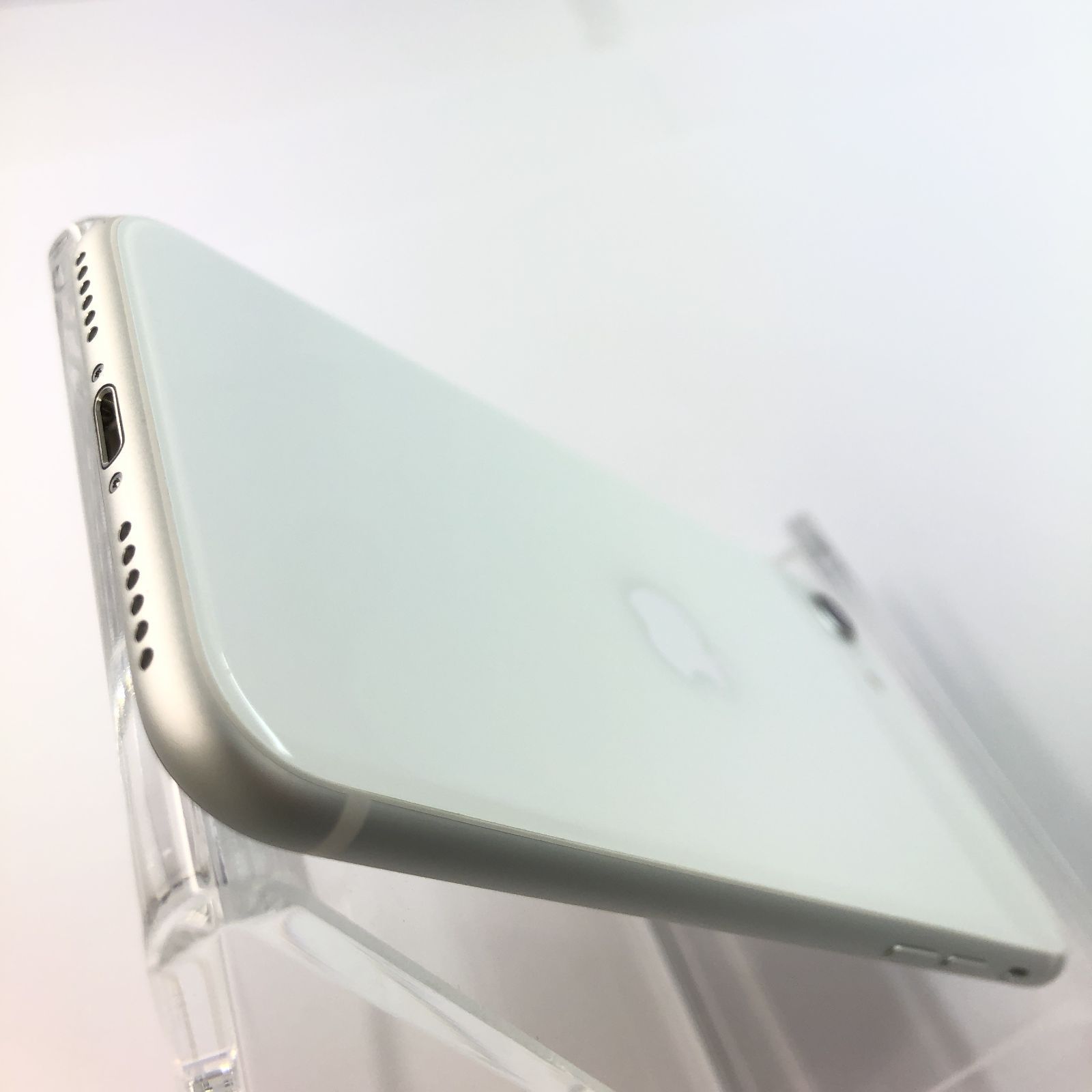 キズあり品】iPhone SE (第2世代)/64GB/355598146490069 - メルカリ