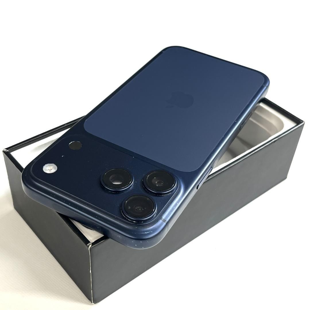 ジャンク品】iPhone 17 Pro Max 256GB｜SIMフリー - メルカリ