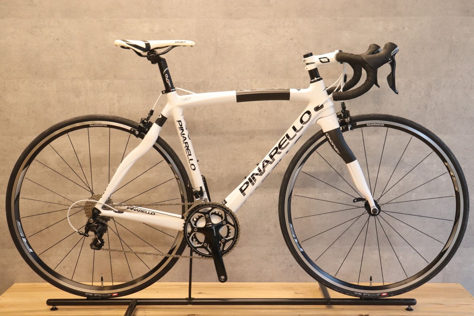 ピナレロ PINARELLO ラザ RAZHA 2015モデル 500サイズ シマノ 105