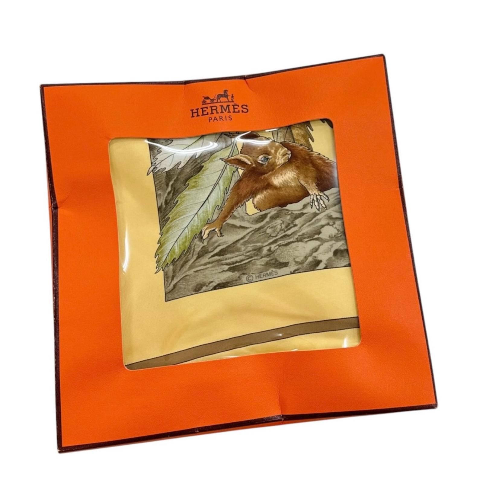 美品 HERMES エルメス CASSE NOISETTE（くるみ割り） スカーフ シルク