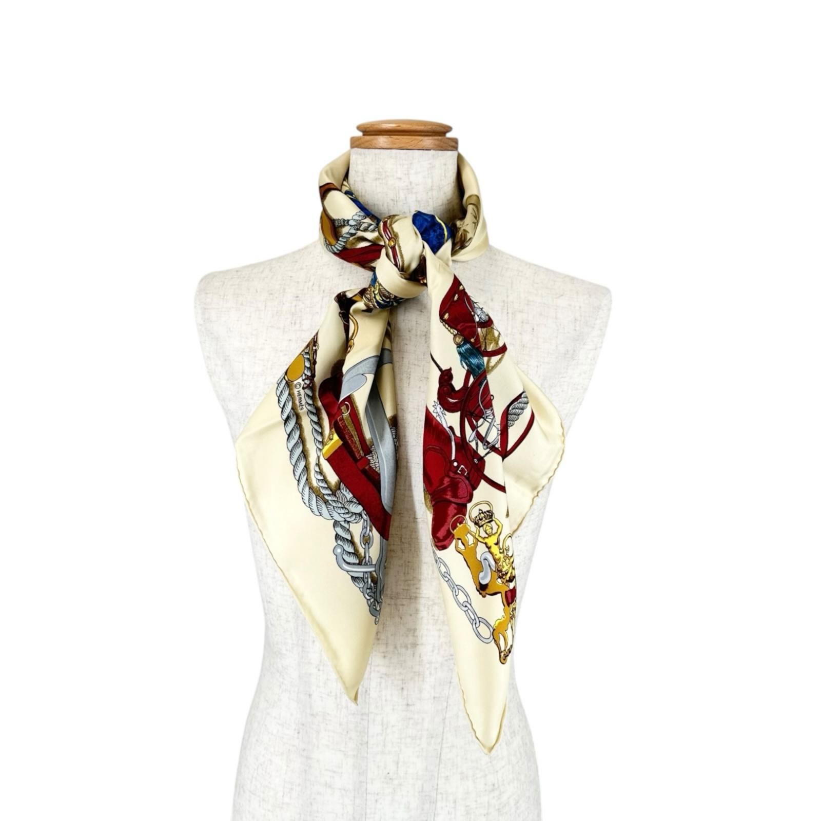 美品 HERMES エルメス MUSEE（博物館） スカーフ シルク ホワイト