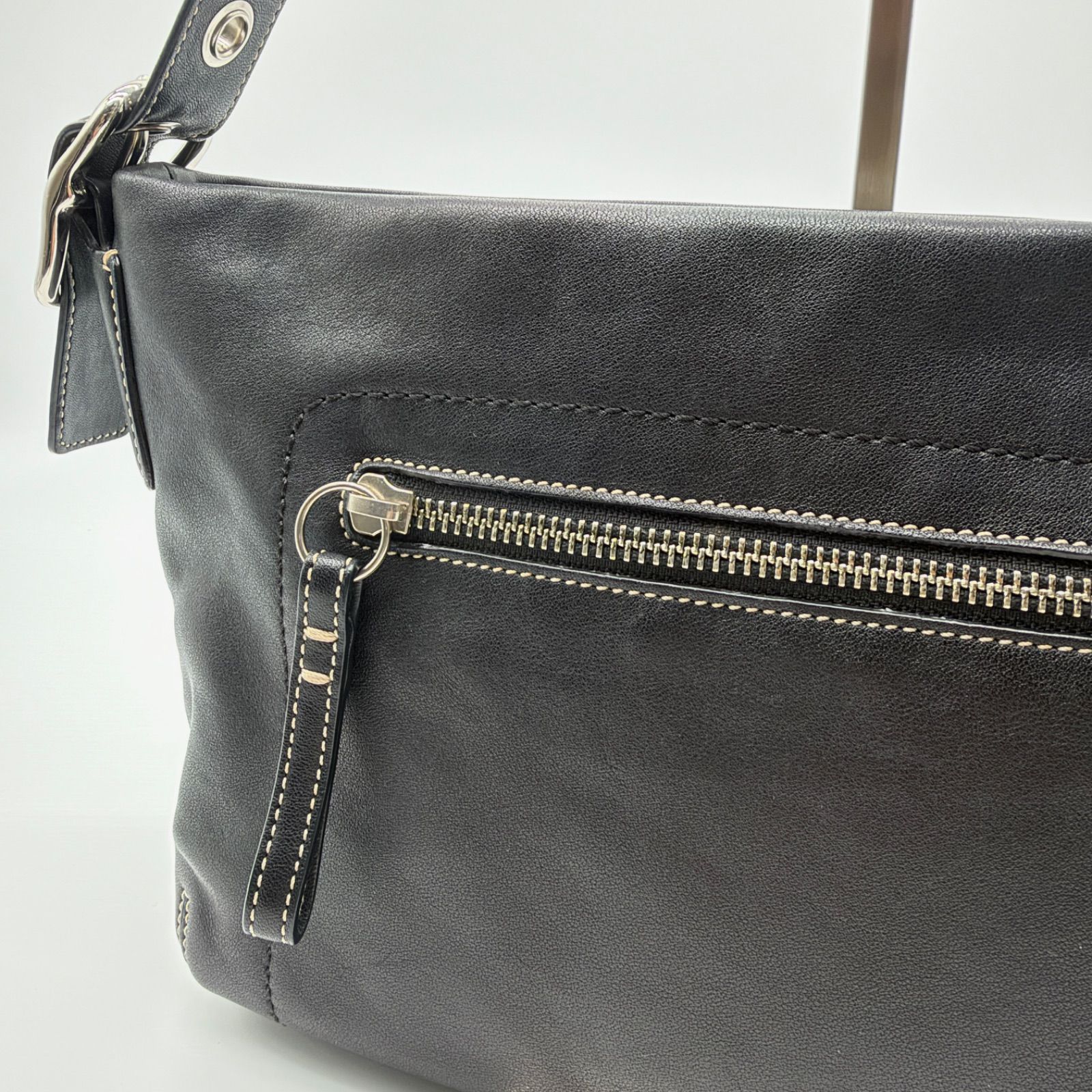 COACH コーチ ショルダーバッグ ワンショルダー レザー 黒 タッセル 