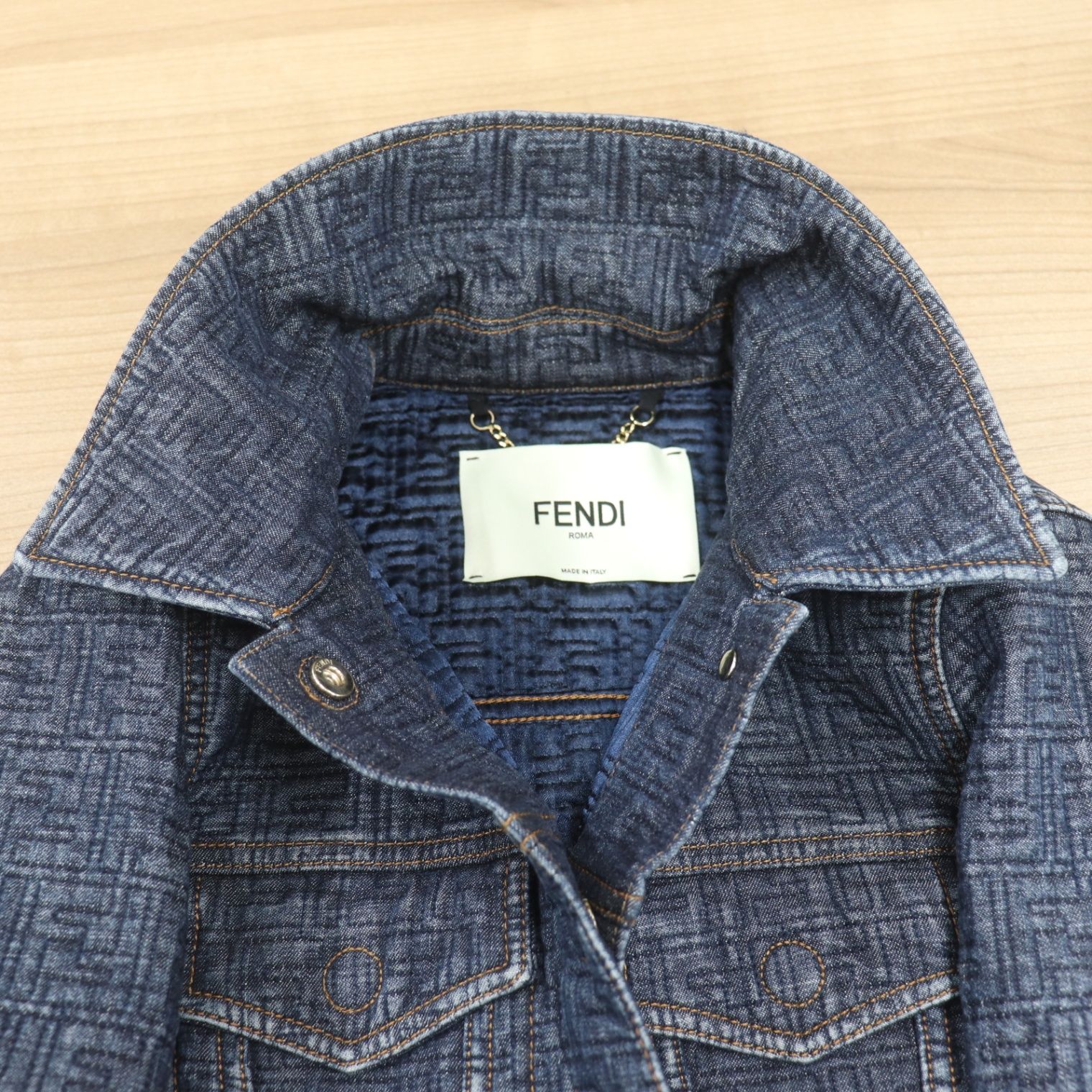 ITYT5LIHZ8O1 未使用品 FENDI フェンディ FF ジャカード クロップド