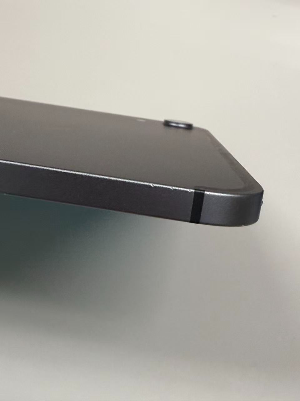 美品 電池86% SIMフリー iPad mini (第6世代) 256GB スペースグレイ