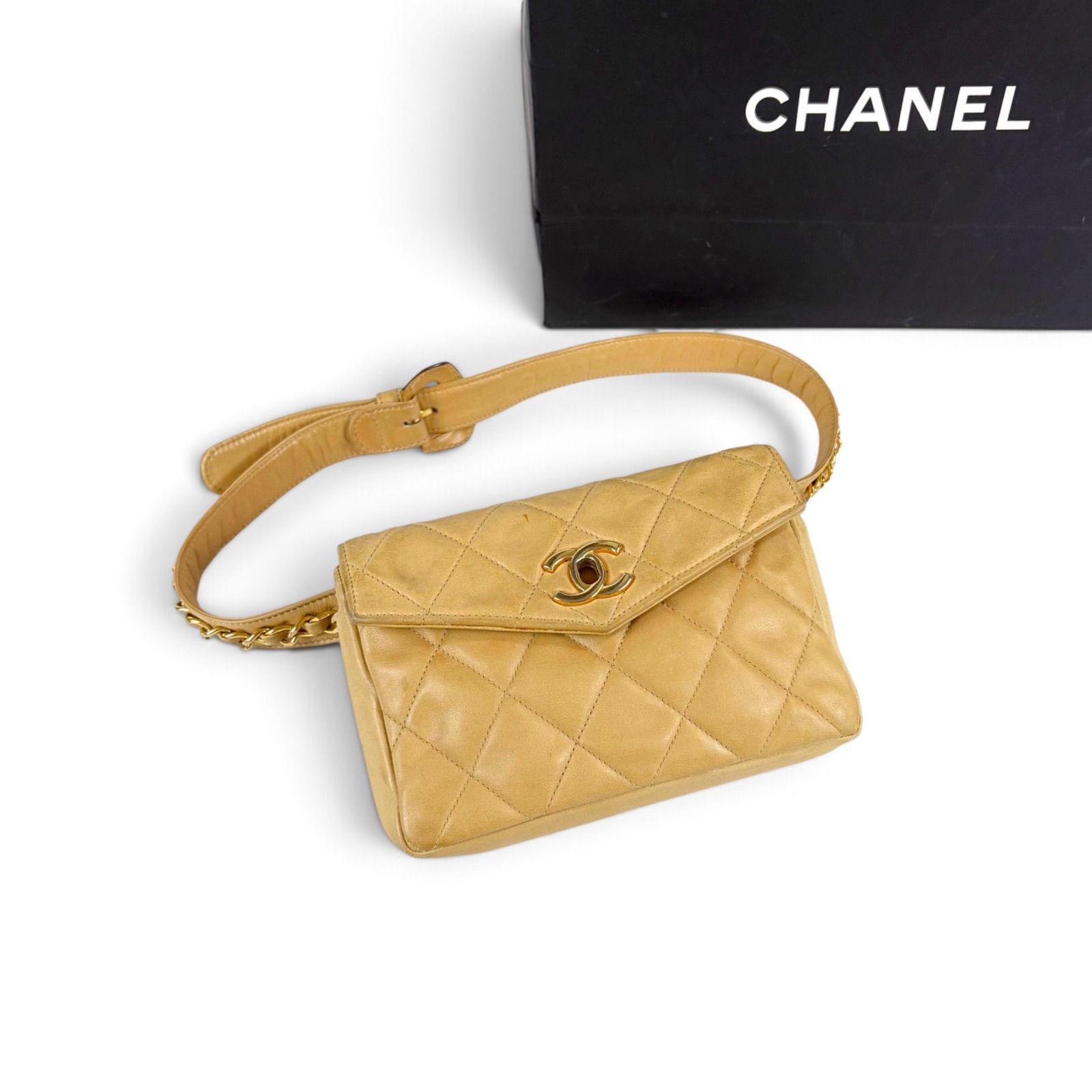 CHANEL COCO Waist Bag シャネル ココマーク×ターンロック チェーン