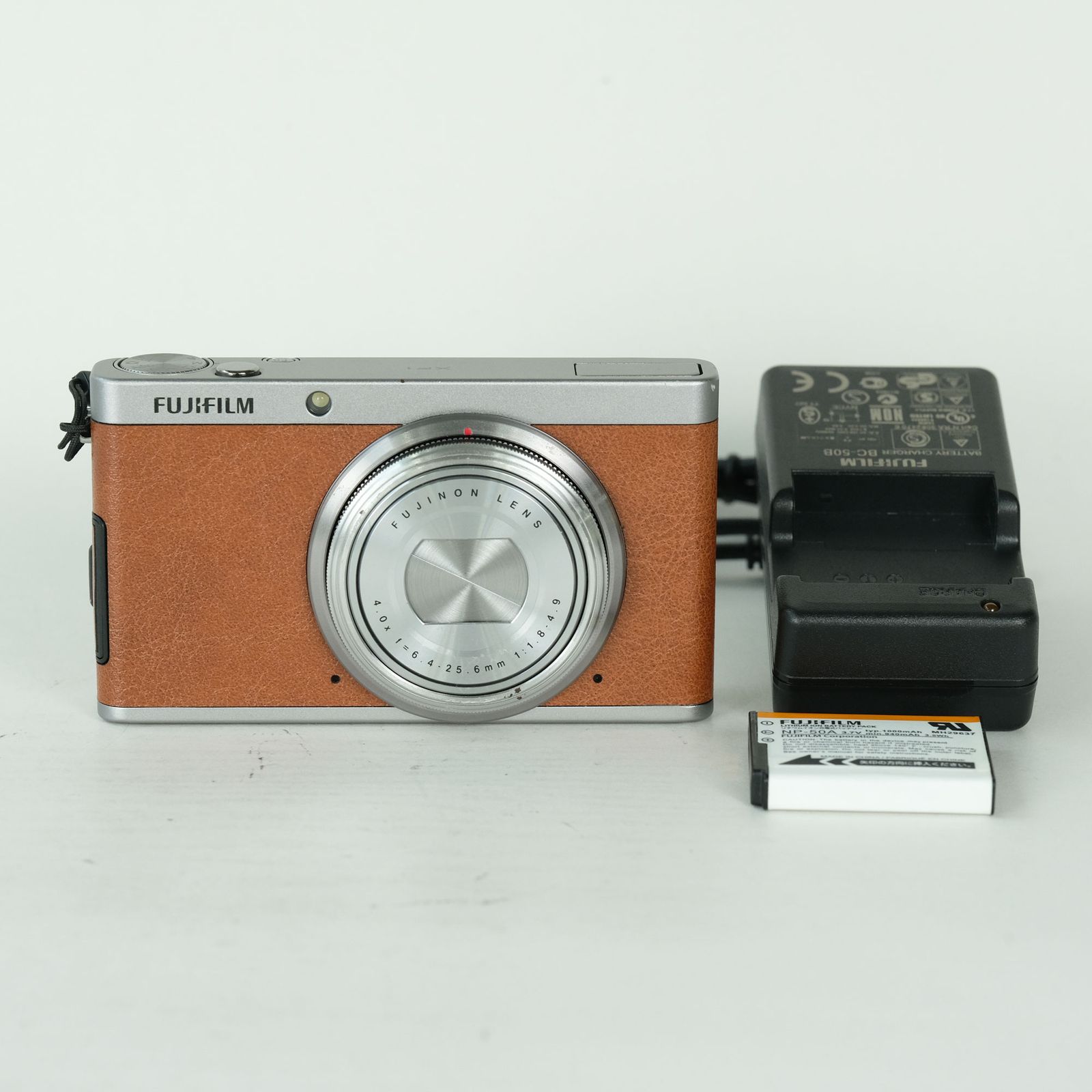 難あり品] FUJIFILM XF1 ブラウン | コンパクトデジタルカメラ - メルカリ